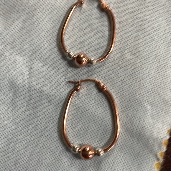 Rosegold Beaded Hoops - Picture 3 of 6
